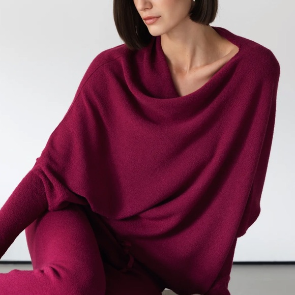 JAKI London Asymmetric Draped Sweater Seamless Knit Burgundy Sz S / M MSRP $248 - Picture 4 of 10